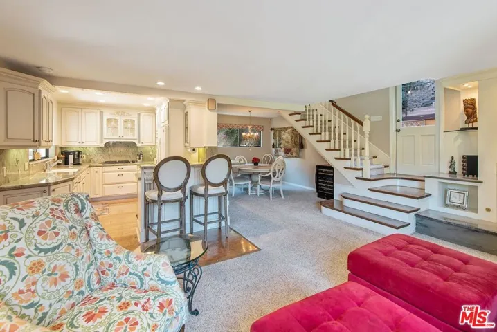 8400 Yucca Trail, Los Angeles, California 90046