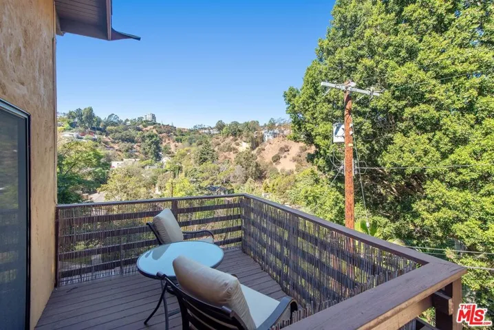 8400 Yucca Trail, Los Angeles, California 90046