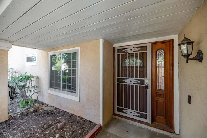 1561 Vaquero Gln, Escondido, California 92026