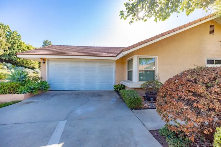 1561 Vaquero Gln, Escondido, California 92026