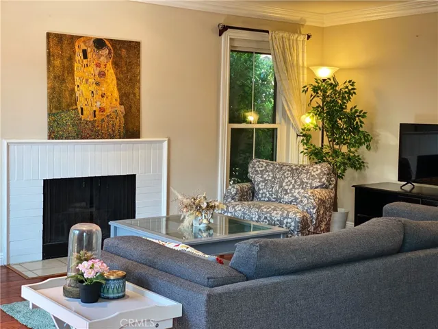 585 W Duarte Road 34a, Arcadia, California 91007