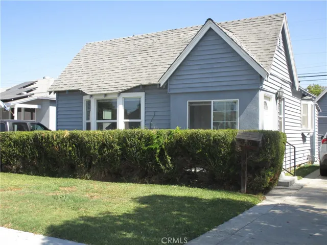 Great curb appeal