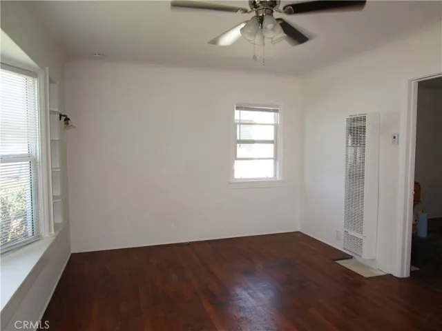 5550 Cerritos Avenue, Long Beach, California 90805