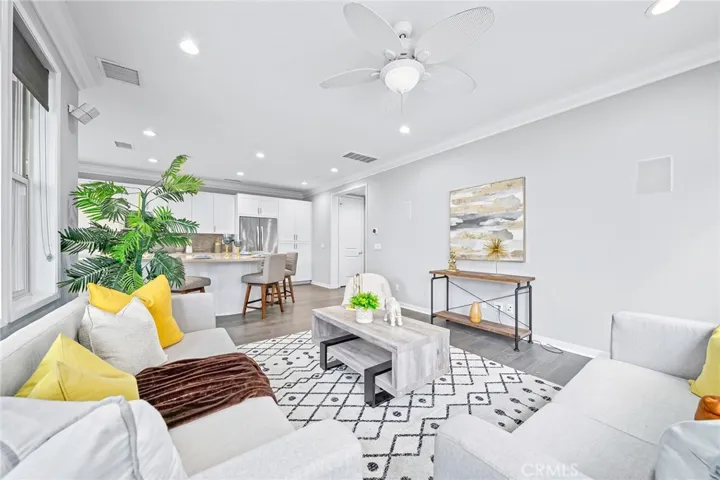 46 Clover, Lake Forest, California 92630