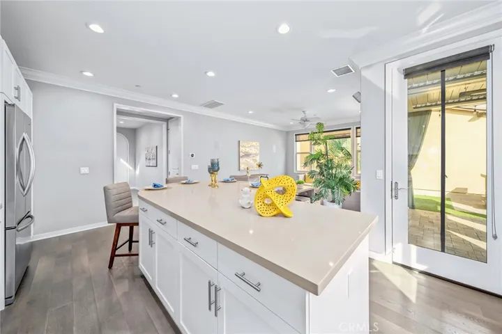 46 Clover, Lake Forest, California 92630