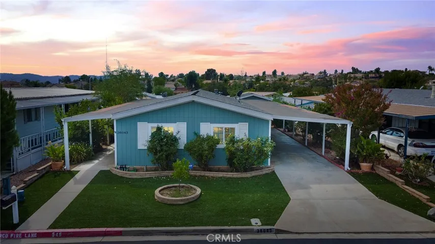 38043 Via Del Largo, Murrieta, California 92563