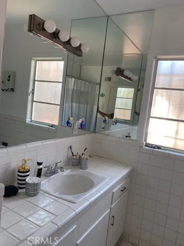 330 Chestnut Avenue 7, Long Beach, California 90802