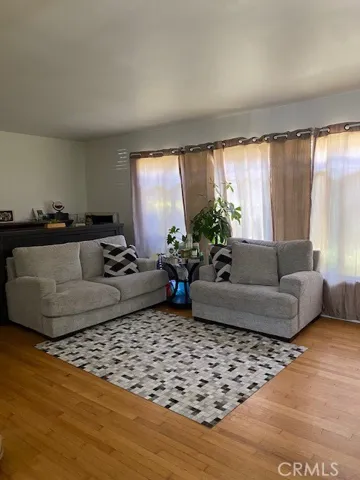 330 Chestnut Avenue 7, Long Beach, California 90802