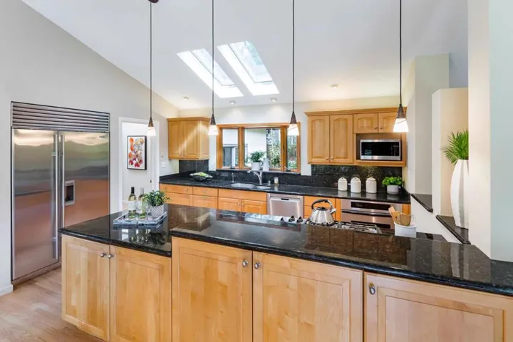 , Menlo Park, California 94025
