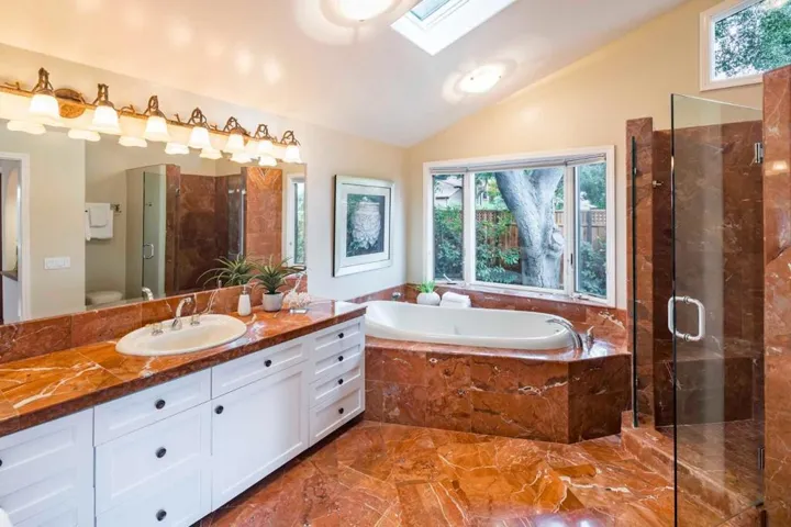 , Menlo Park, California 94025