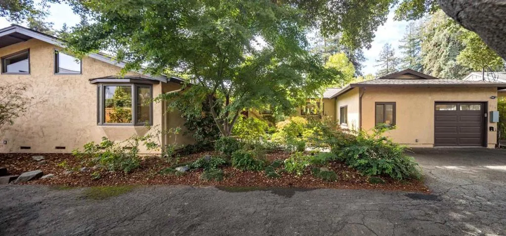, Menlo Park, California 94025