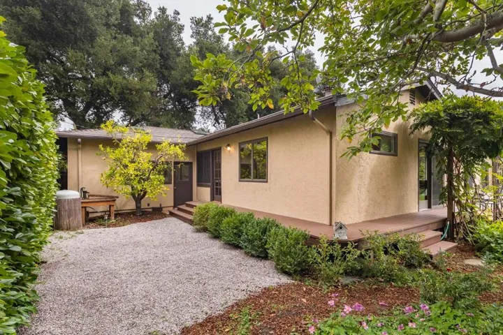 , Menlo Park, California 94025