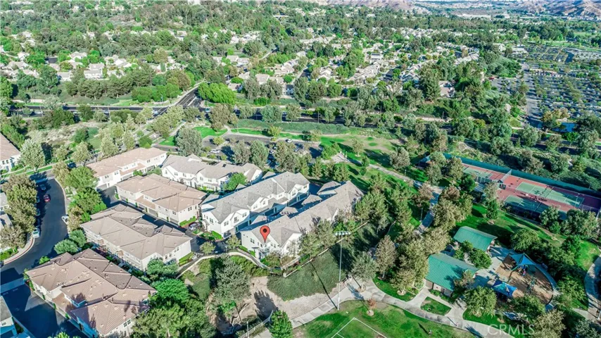 27261 Riverview Lane, Valencia, California 91354