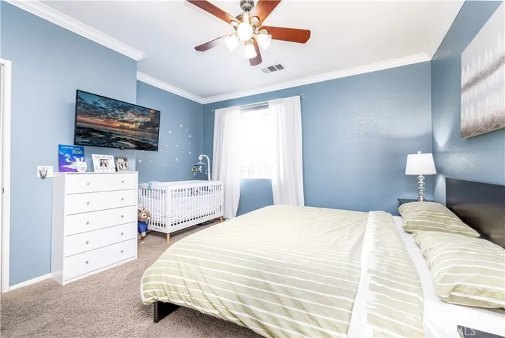 27261 Riverview Lane, Valencia, California 91354