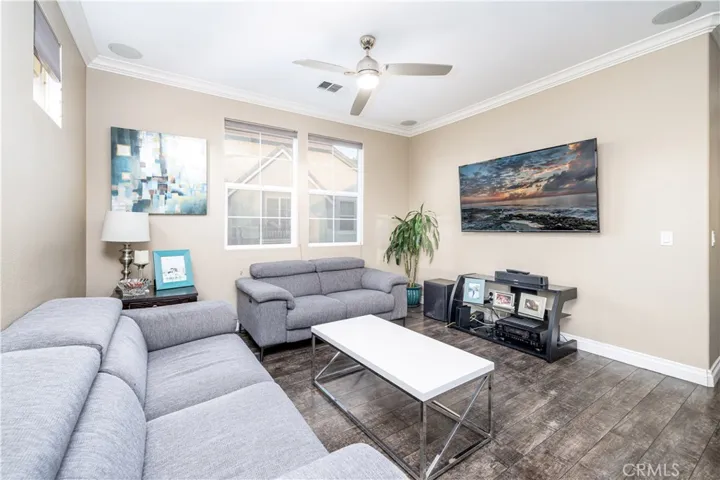 27261 Riverview Lane, Valencia, California 91354