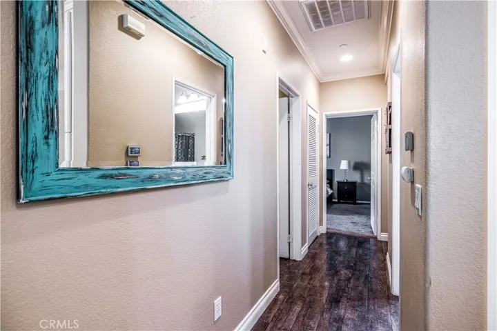 27261 Riverview Lane, Valencia, California 91354