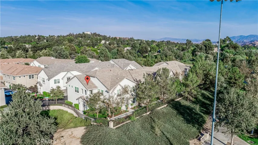 27261 Riverview Lane, Valencia, California 91354