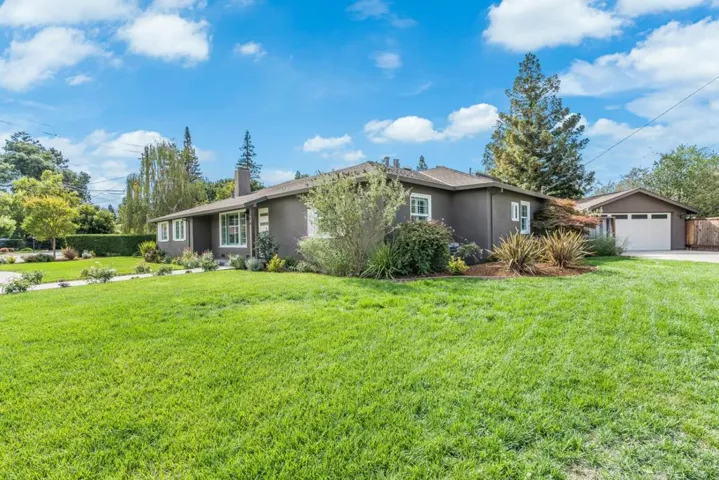, Los Altos, California 94022