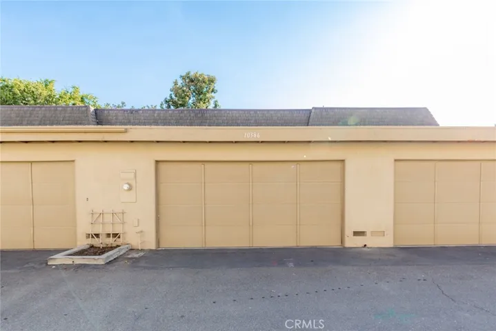 10386 Truckee River Court, Fountain Valley, California 92708