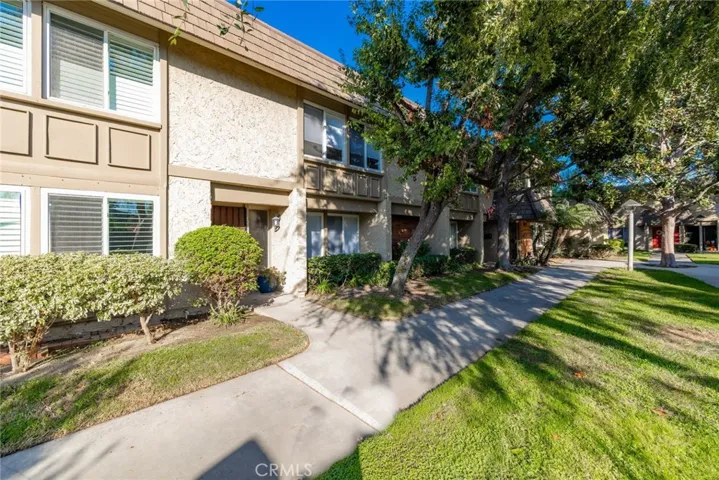 10386 Truckee River Court, Fountain Valley, California 92708