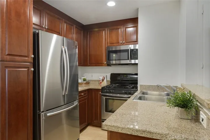 5535 Canoga Avenue 134, Woodland Hills, California 91367