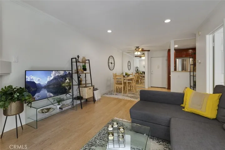 5535 Canoga Avenue 134, Woodland Hills, California 91367