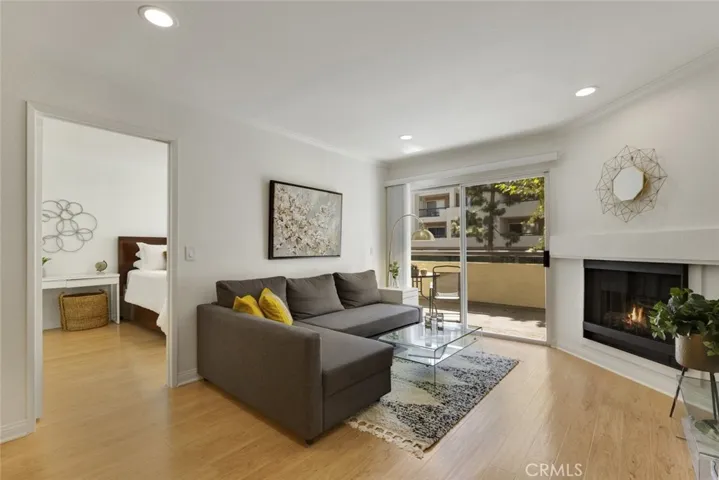 5535 Canoga Avenue 134, Woodland Hills, California 91367