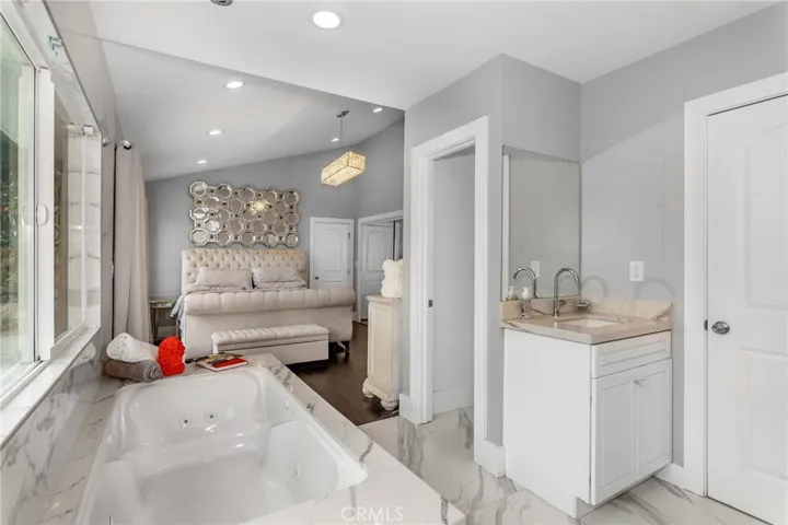 Large Master bathroom with shower and Tub.