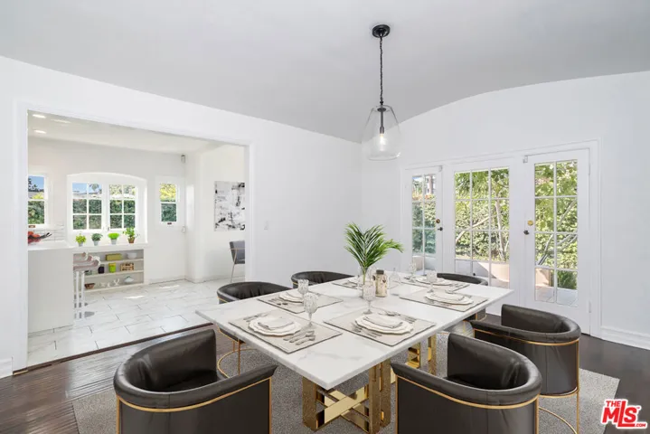 7642 Lexington Avenue, West Hollywood, California 90046