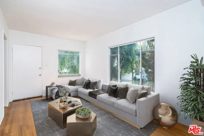 7642 Lexington Avenue, West Hollywood, California 90046