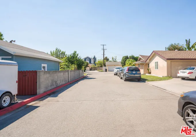 6127 Temple City Boulevard, Temple City, California 91780