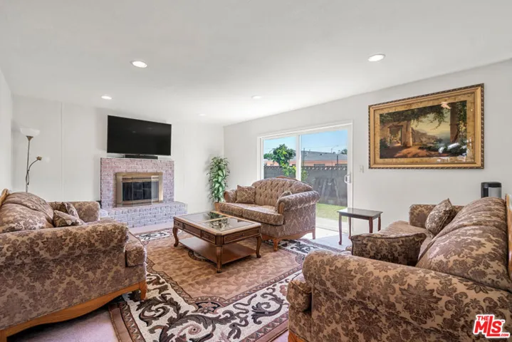6127 Temple City Boulevard, Temple City, California 91780