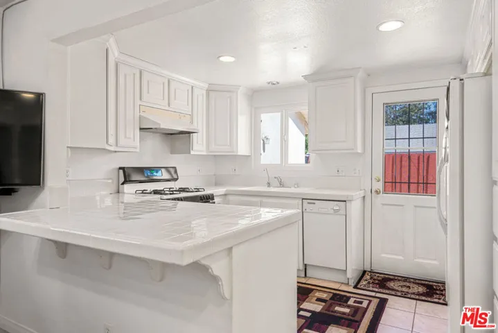 6127 Temple City Boulevard, Temple City, California 91780