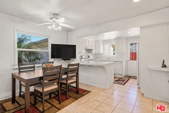 6127 Temple City Boulevard, Temple City, California 91780
