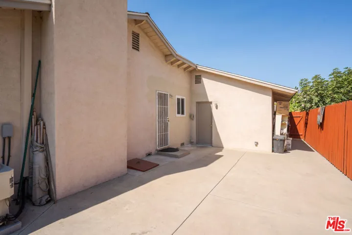 6127 Temple City Boulevard, Temple City, California 91780
