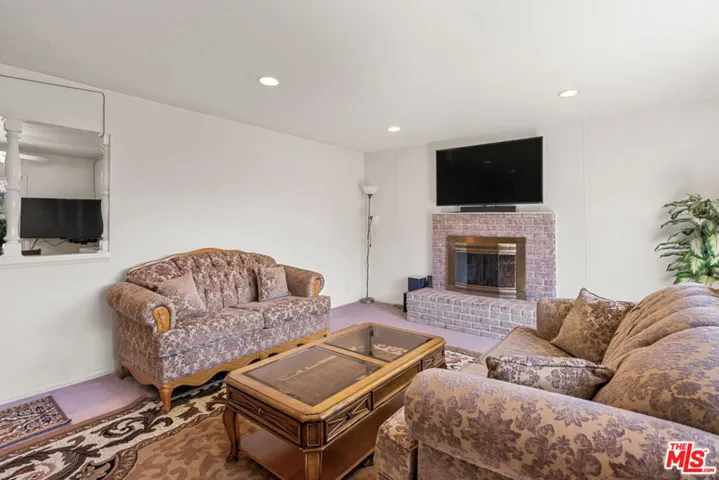 6127 Temple City Boulevard, Temple City, California 91780