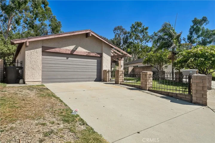 2814 Glenhurst Place, West Covina, California 91792