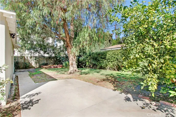 5733 Buffalo Avenue, Valley Glen, California 91401