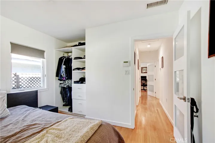 5733 Buffalo Avenue, Valley Glen, California 91401