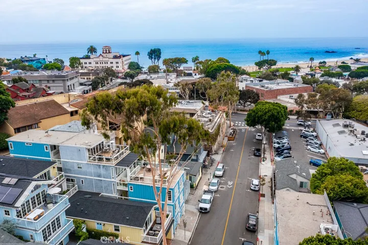 377 Mermaid Street 1, Laguna Beach, California 92651