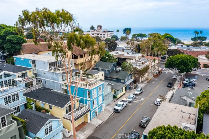 377 Mermaid Street 1, Laguna Beach, California 92651