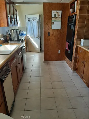 5317 Silver Drive, Santa Ana, California 92703