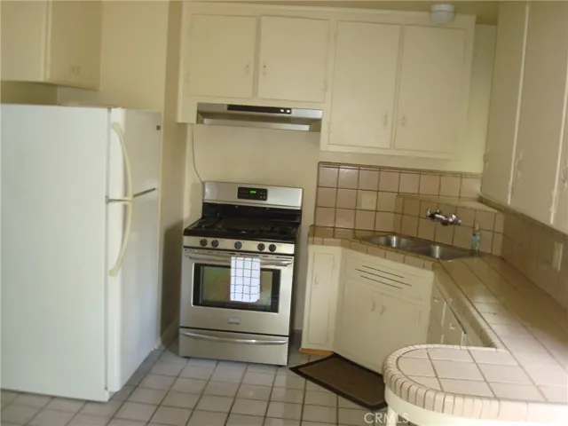25050 Eshelman Avenue, Lomita, California 90717