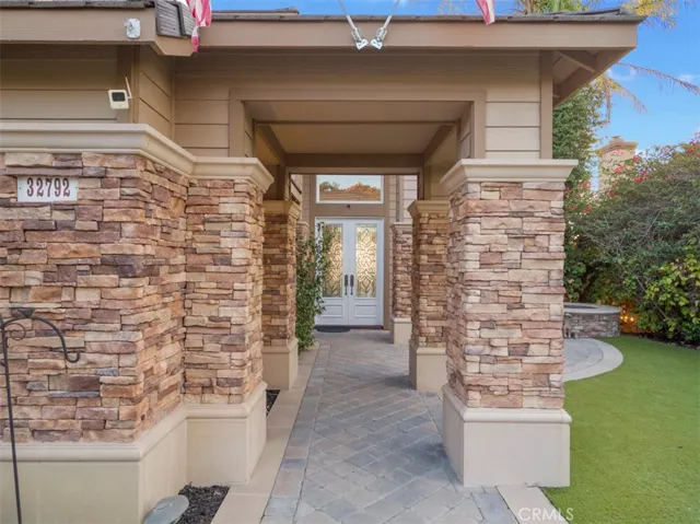 32792 Larkgrove Circle, Rancho Santa Margarita, California 92679