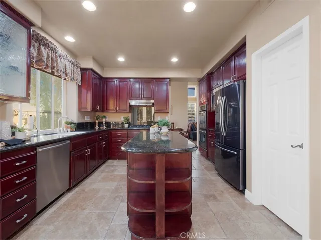 32792 Larkgrove Circle, Rancho Santa Margarita, California 92679