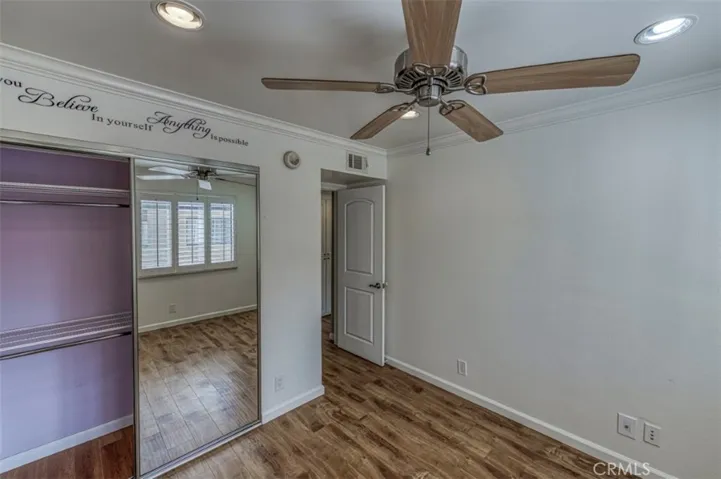 21900 Marylee Street 284, Woodland Hills, California 91367