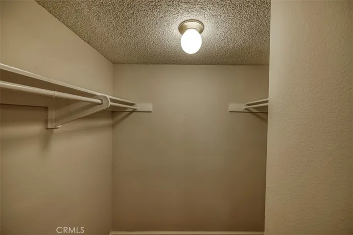 21900 Marylee Street 284, Woodland Hills, California 91367