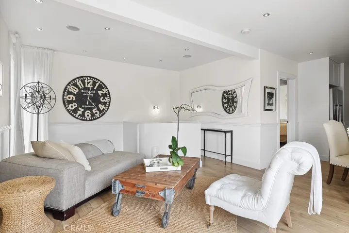 377 Mermaid Street 3, Laguna Beach, California 92651