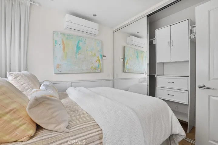 377 Mermaid Street 3, Laguna Beach, California 92651