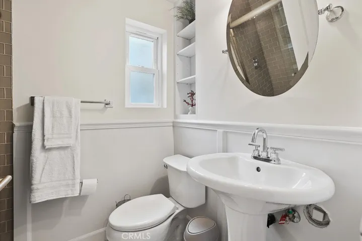 377 Mermaid Street 3, Laguna Beach, California 92651